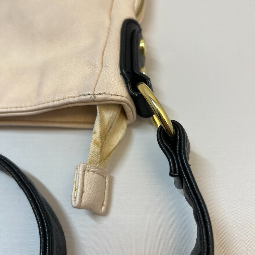 Steve Madden Crossbody Cream Black Faux Leather Handbag Purse‎ Zip Pockets - Picture 10 of 16